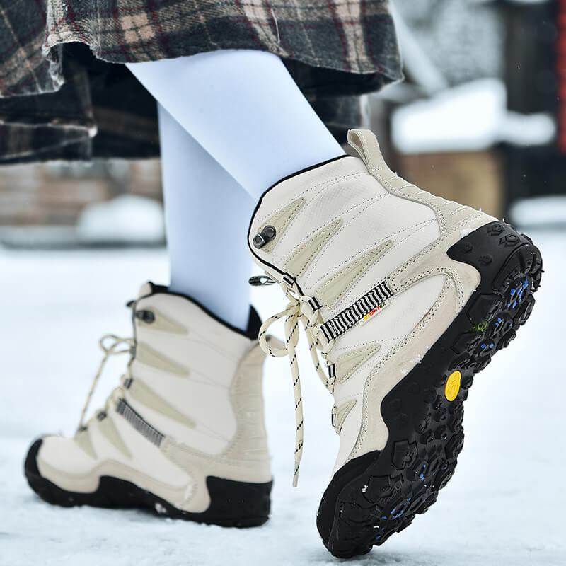 Outdoor snow boots