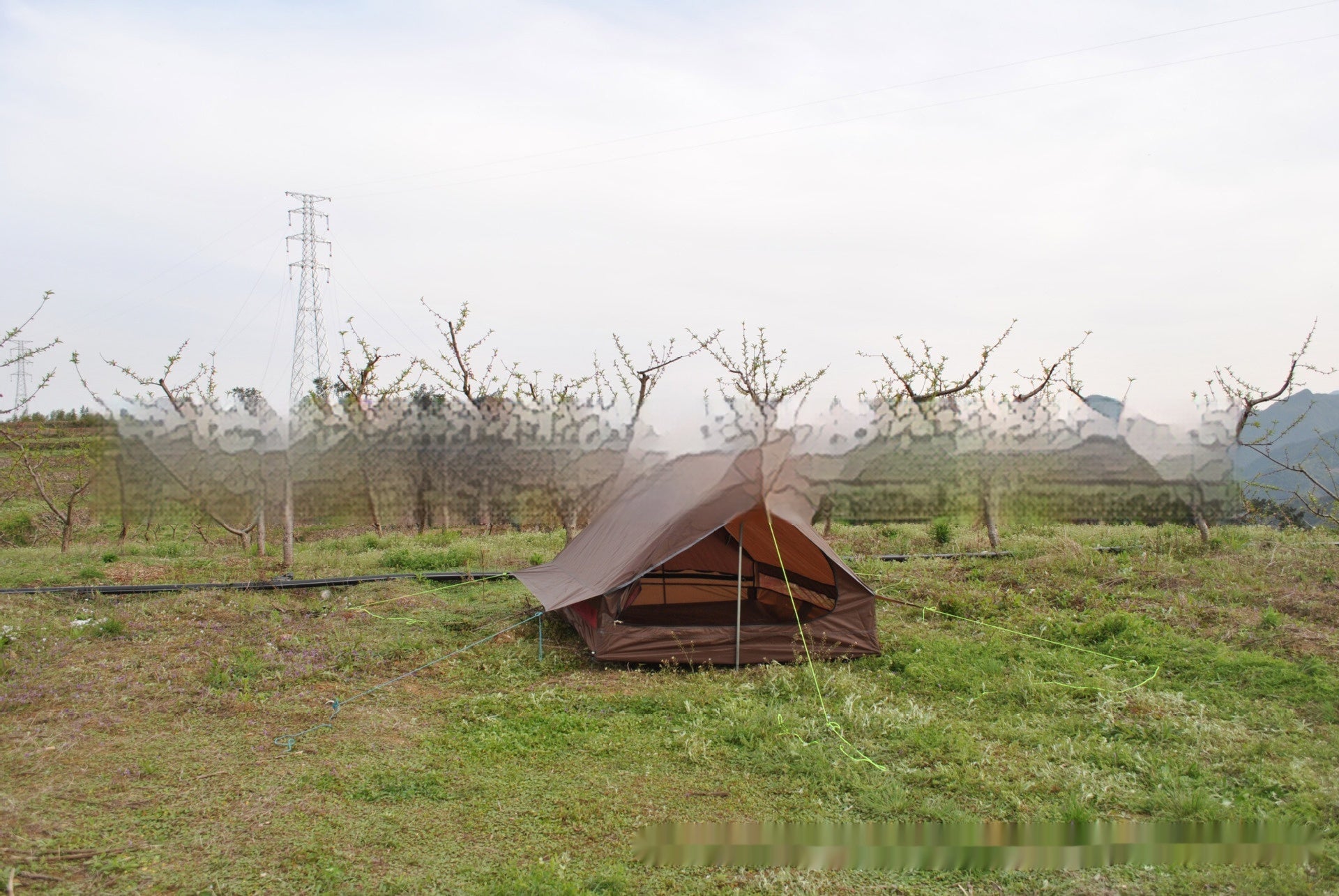 Pole-free Portable Cabin Tent